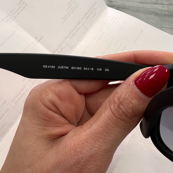 Ray Ban sunglasses - Picture 5 of 8